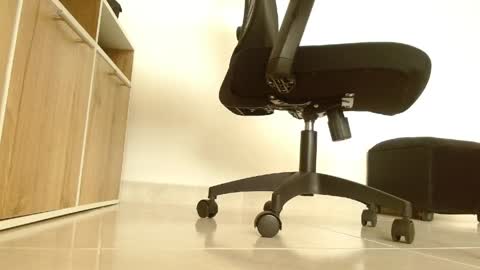 Victoria online show from April 8, 4:42 pm