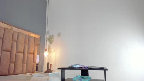 Victoria  online show from January 17, 12:42 pm