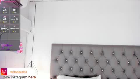 Snapshot of victoriaxx_ chatting on December 10, 10:58 pm hi Im daniela I will be online again in 15 hours after each transmission 3 online show from December 10, 10:58 pm