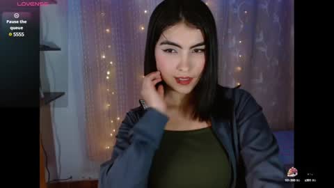 victoriia_henao_ online show from February 17, 3:15 am