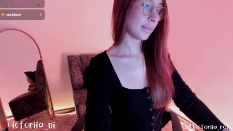   Annie  vic  online show from December 30, 10:34 pm
