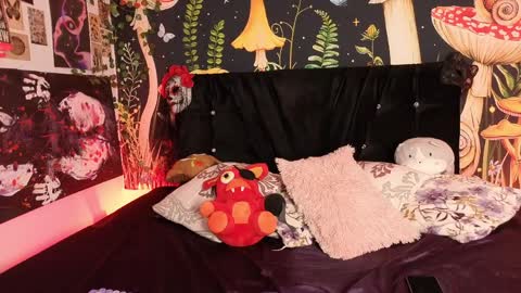 victoriia_thompson online show from April 4, 10:08 pm