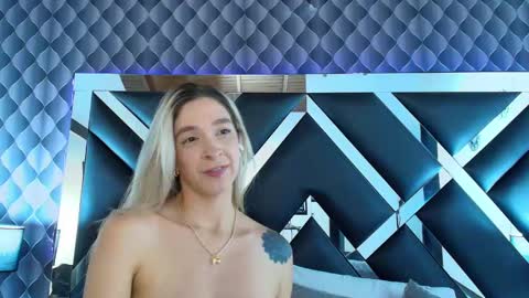 victtoria lee online show from January 30, 8:21 pm