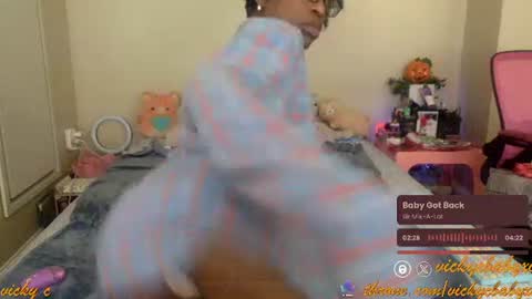 Snapshot of viiickyyy chatting on October 9, 8:57 pm Vicky C Vicky V - Vicky C Baby Baby Vee - Schoolgurl V - V the Qween of Edging - Miss Vicky if U Nasty online show from October 9, 8:57 pm