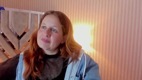 Violeta online show from December 12, 2:26 am