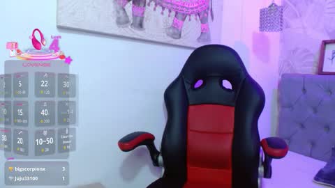 Snapshot of viiolleta chatting on October 25, 12:46 pm viioleta online show from October 25, 12:46 pm