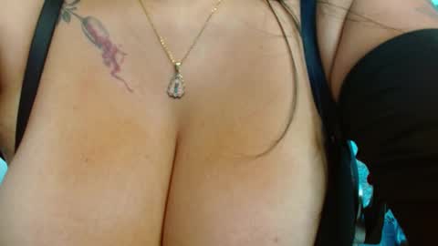 Snapshot of viiolleta chatting on October 1, 12:54 pm viioleta online show from October 1, 12:54 pm