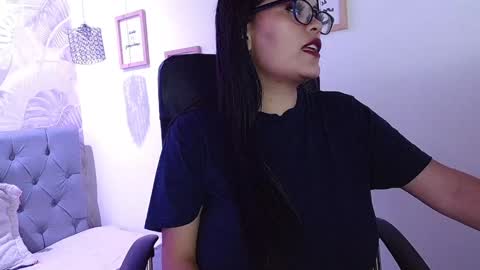 viioleta online show from January 8, 12:37 pm