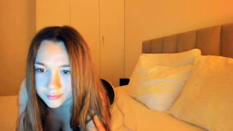 Vika   online show from May 14, 8:36 pm