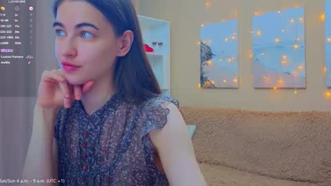 vikiberry online show from March 20, 5:01 am