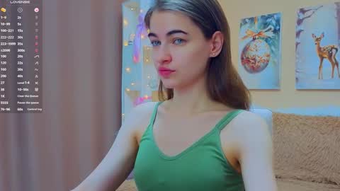 vikiberry online show from February 10, 8:06 am