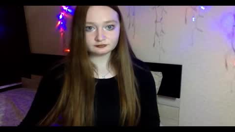 vikippink online show from September 24, 7:13 pm