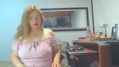 VIKKKTORIAAA online show from January 23, 5:24 am