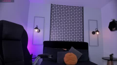 Victoria online show from April 11, 5:27 pm