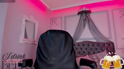 Snapshot of vikypetiteee chatting on September 20, 5:50 am Victoria online show from September 20, 5:50 am