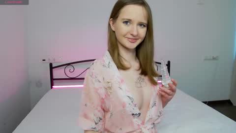 vinacasto online show from April 20, 2:09 pm