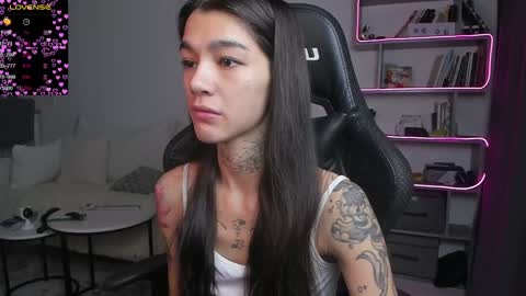 vinkitinkii online show from January 19, 6:53 am