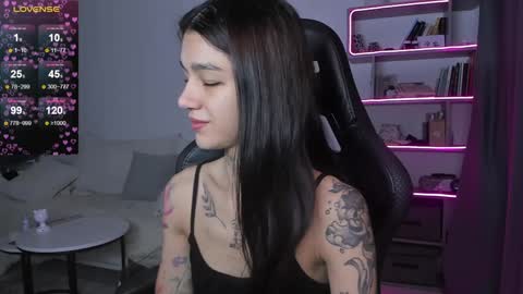 vinkitinkii online show from December 30, 7:26 am
