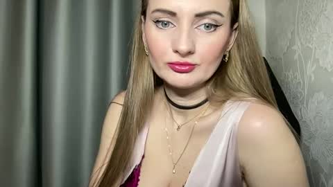 Funny  girl online show from December 20, 2:08 am