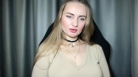 Funny  girl online show from December 14, 5:14 pm