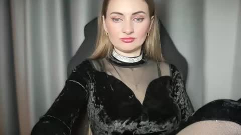 Funny  girl online show from December 28, 8:47 pm