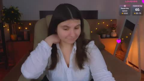 Viola online show from March 22, 10:05 pm