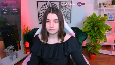Viola online show from January 24, 9:15 pm