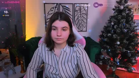 Viola online show from December 9, 9:05 pm