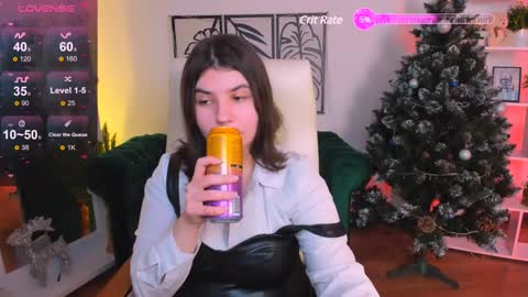Viola online show from January 8, 9:12 pm