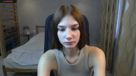 violaberry__ online show from October 9, 3:10 am