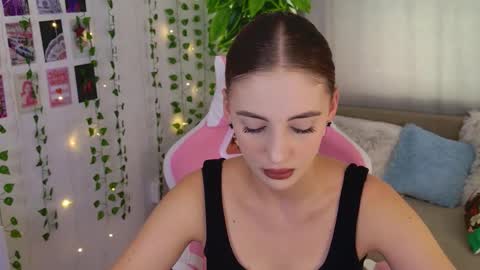 violaparkers online show from September 25, 10:25 am