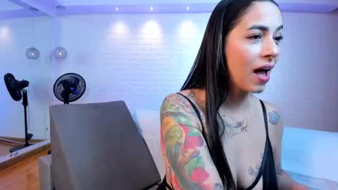 Violett  Everyday From 0530 to 1430 Col Time online show from October 8, 11:03 am