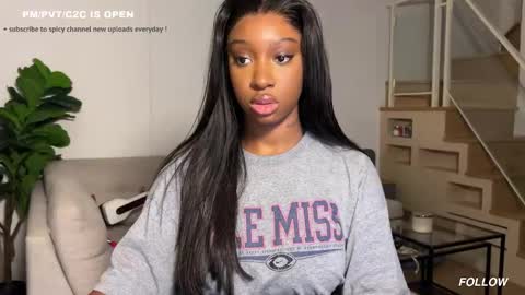 Fantasy Black Girl online show from February 20, 6:26 am