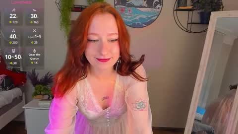 VIOLET online show from November 23, 3:57 pm