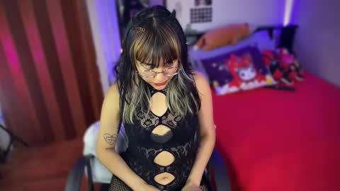 Snapshot of violet_hentai01 chatting on February 25, 9:15 pm Violete Hentai01 online show from February 25, 9:15 pm