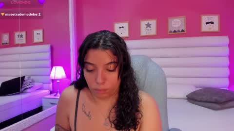 violet_sinclair online show from June 12, 1:30 pm