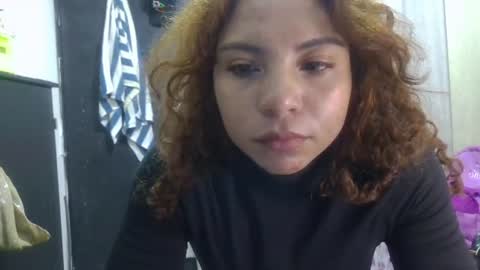 Violet online show from June 25, 2:11 am