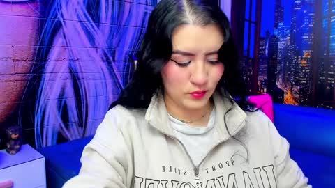     online show from December 6, 9:12 pm