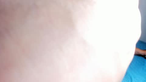 Snapshot of violeta_london chatting on January 14, 3:01 am violeta london online show from January 14, 3:01 am