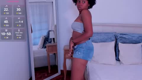 violeta_ruiz_ online show from January 23, 10:33 pm