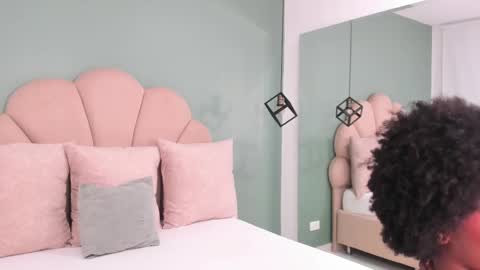 violeta_ruiz_ online show from February 16, 2:33 am
