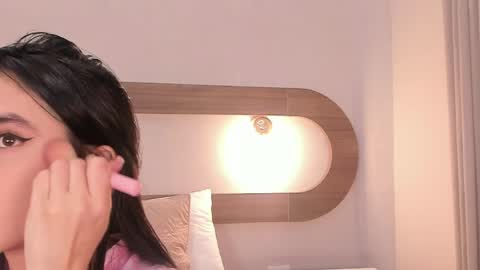 Violeta Sum online show from May 30, 12:47 pm
