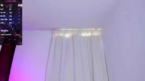 Snapshot of violetasotter chatting on October 4, 12:33 pm Violeta online show from October 4, 12:33 pm