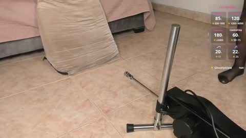 Violet online show from January 10, 6:12 pm