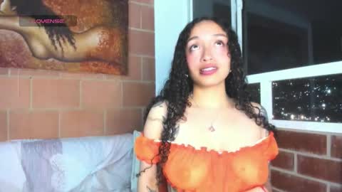 violeteblair online show from November 4, 11:43 pm