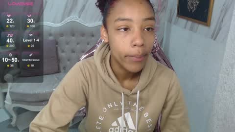 Snapshot of violeth_b chatting on December 29, 12:45 pm violeth_b online show from December 29, 12:45 pm