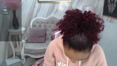 Snapshot of violeth_b chatting on January 15, 12:36 pm violeth_b online show from January 15, 12:36 pm