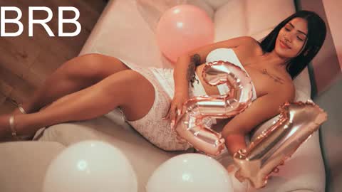 Violeth Foxx online show from September 16, 5:37 am