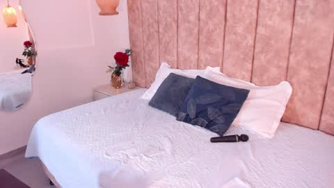 violeth online show from January 31, 7:08 pm
