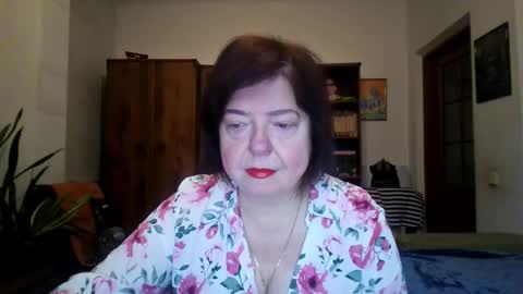 violetpulse online show from January 9, 9:57 am